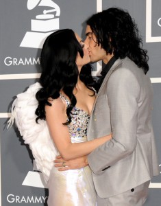 katy-perry-53rd-annual-grammy-awards-arrivals-mwmeel5lapll.jpg