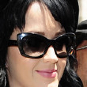 katy-perry-cateye-sunglasses-ynconrbpxg7c.jpg